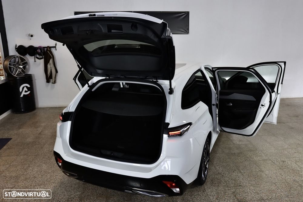 Peugeot 308 BlueHDi 130 EAT8 Allure Pack - 29