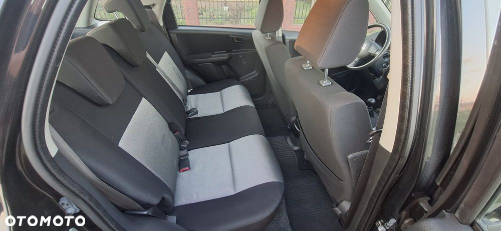 Fiat Sedici 1.6 16V 4x2 My - 23