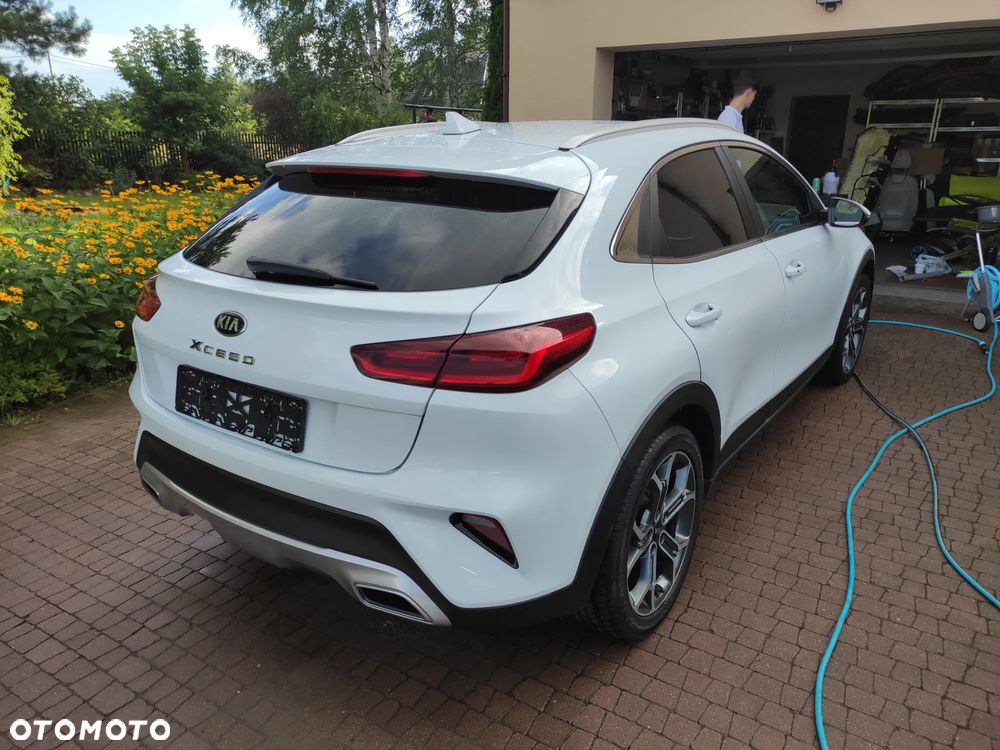 Kia XCeed - 9