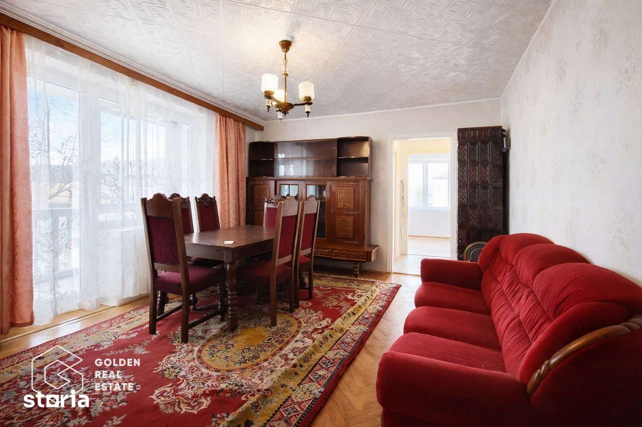Apartament 3 camere, etaj 3, oras Lipova — fotografia 1