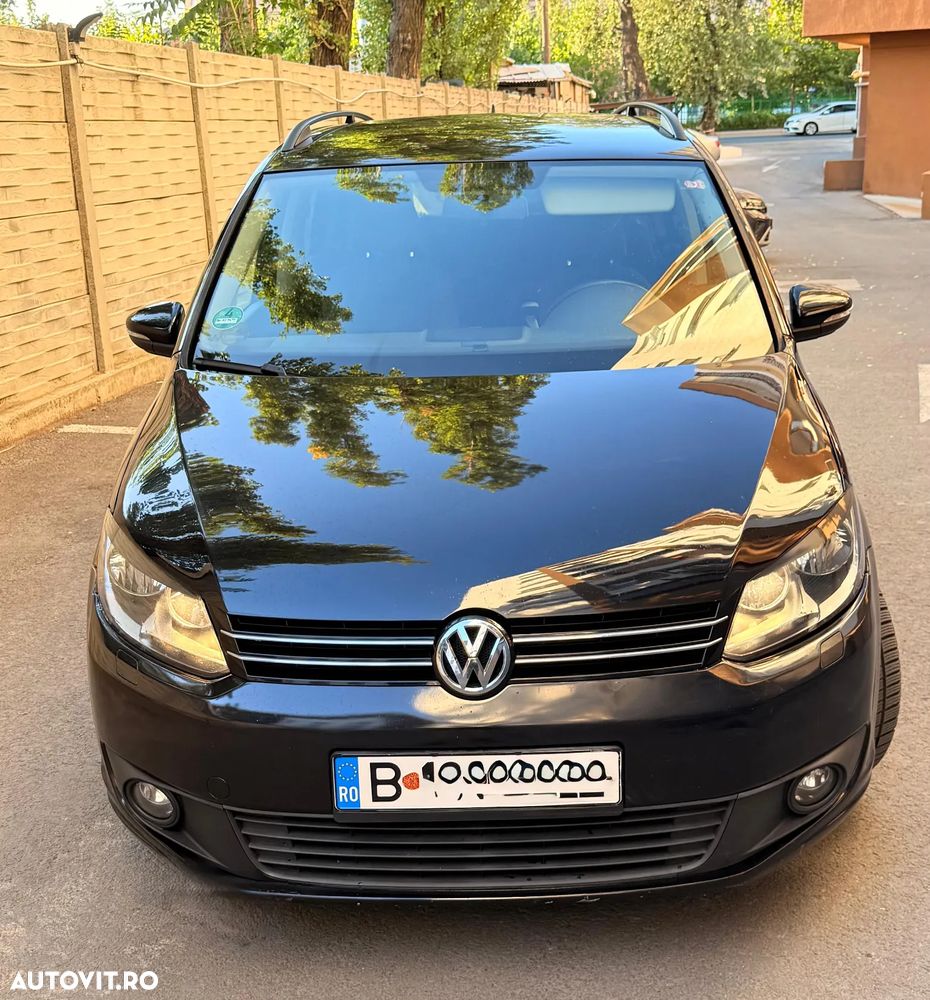 Volkswagen Touran 1.6 TDI DPF Comfortline - 1