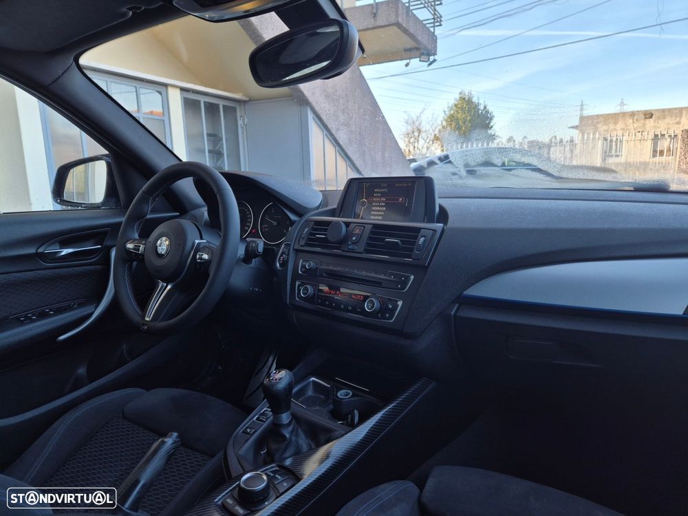 BMW 118 d Pack M - 19