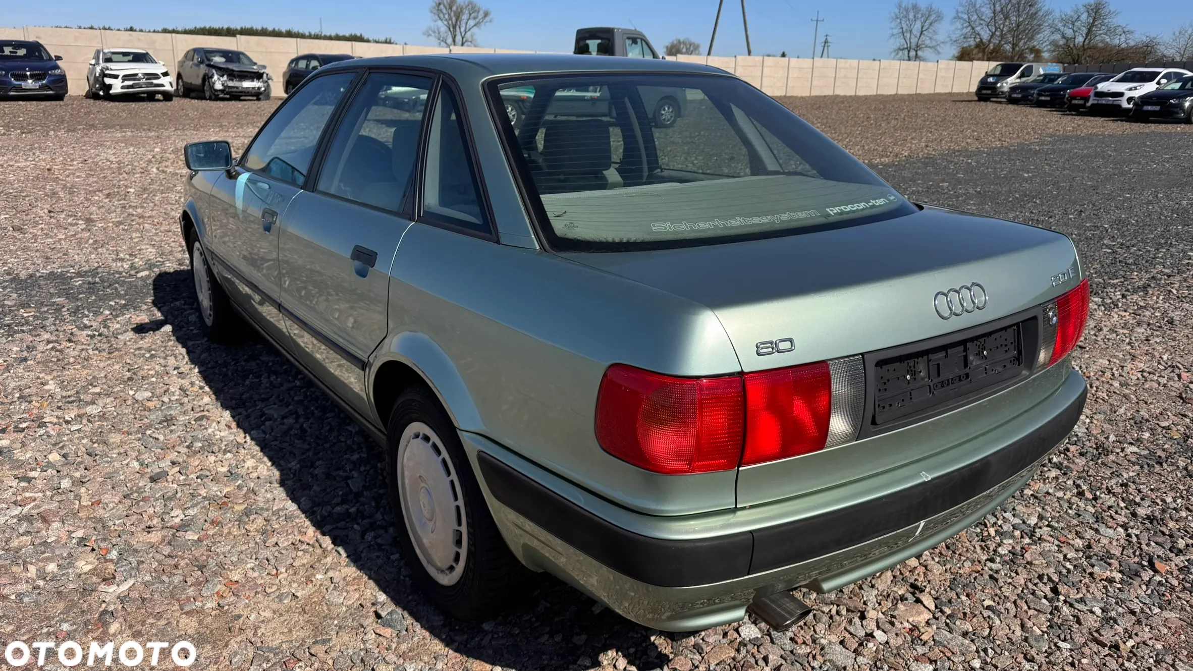 Audi 80 2.0 E - 3