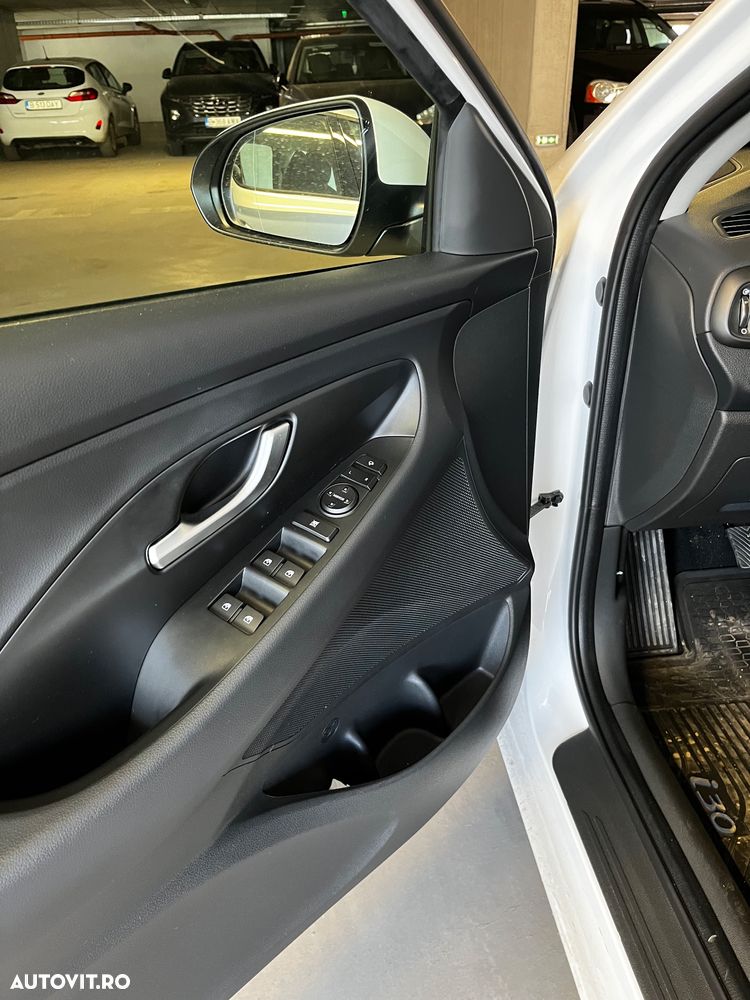 Hyundai i30 1.5 96CP M/T Highway - 16