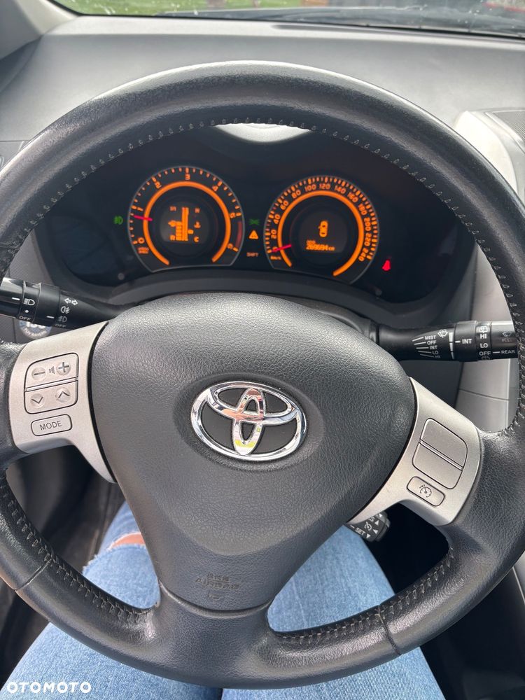 Toyota Auris - 6