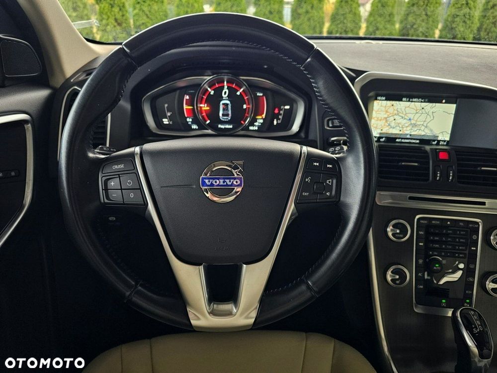 Volvo XC 60 - 16