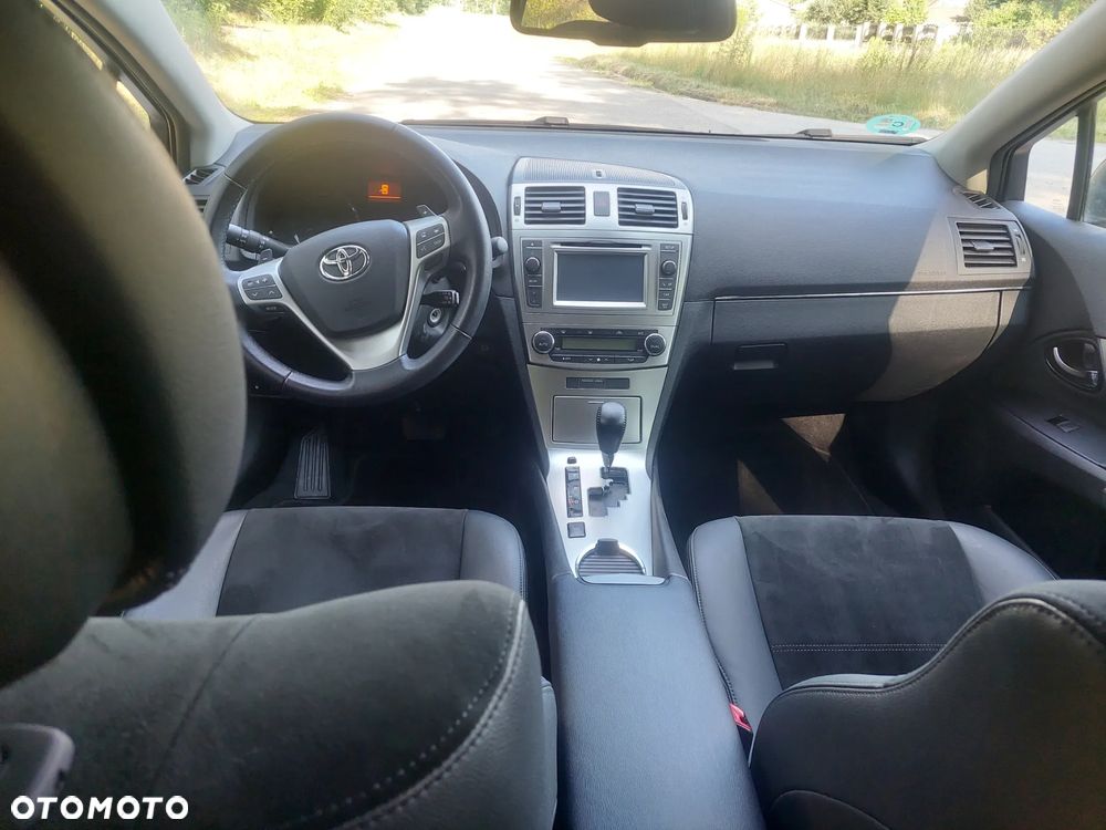 Toyota Avensis 1.8 Prestige MS - 5