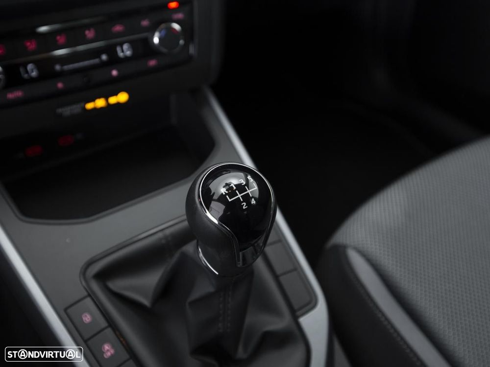 SEAT Arona - 18
