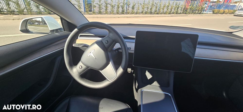 Tesla Model 3 RWD Hinterradantrieb - 9