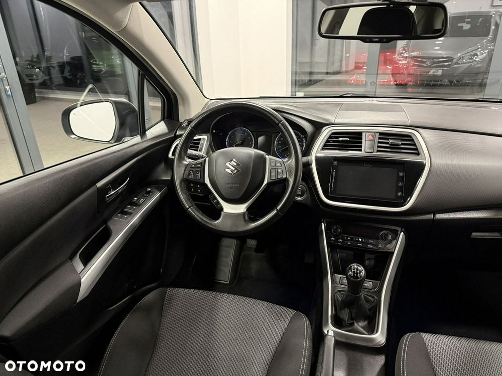 Suzuki SX4 S-Cross 1.6 VVT 4x2 limited+ - 22