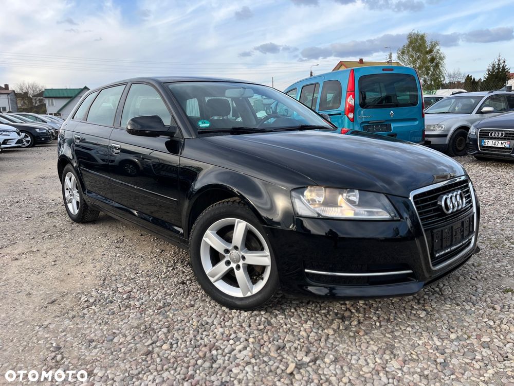Audi A3 Sportback 1.6 Attraction - 3