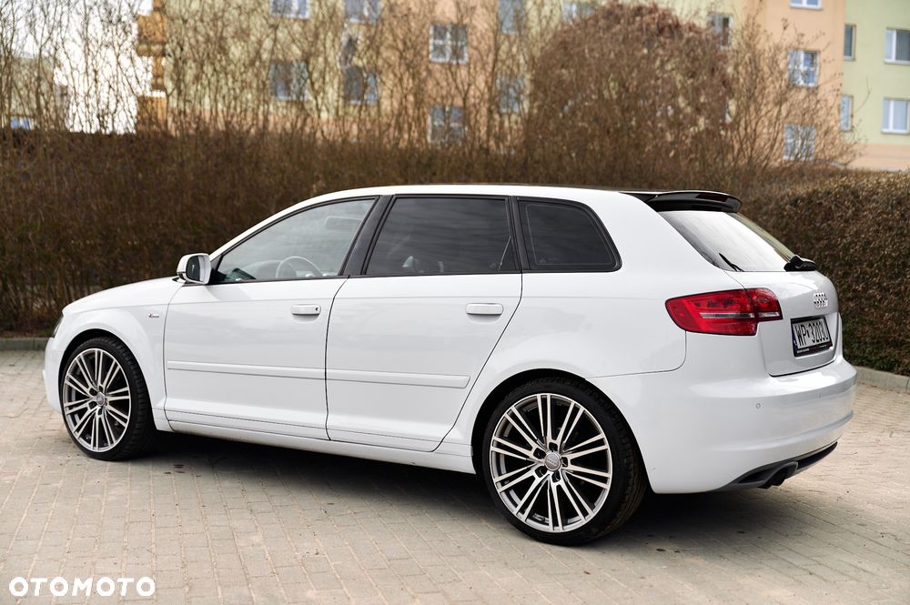 Audi A3 Sportback 1.4 TFSI S line Sportpaket - 10