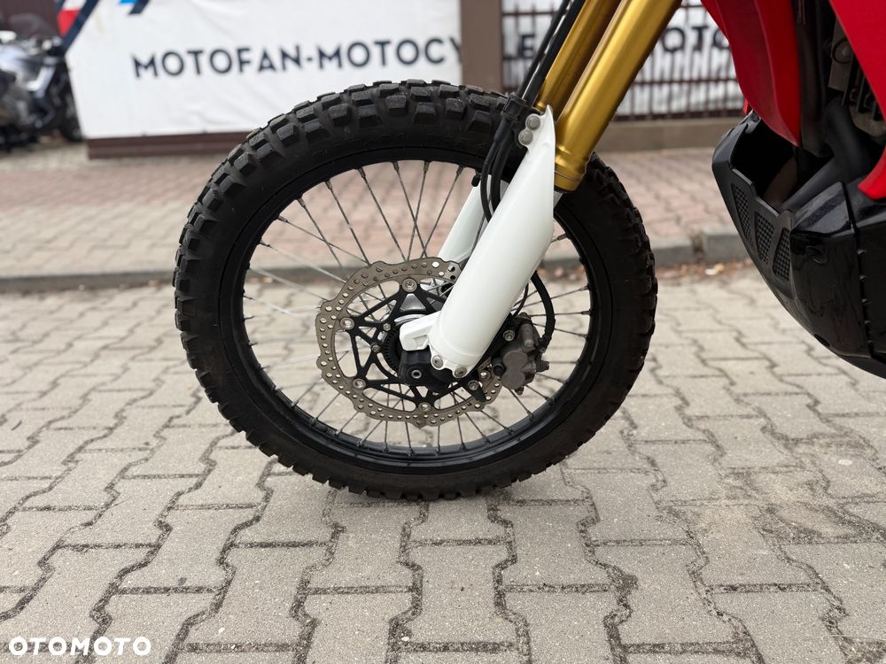Honda CRF - 22