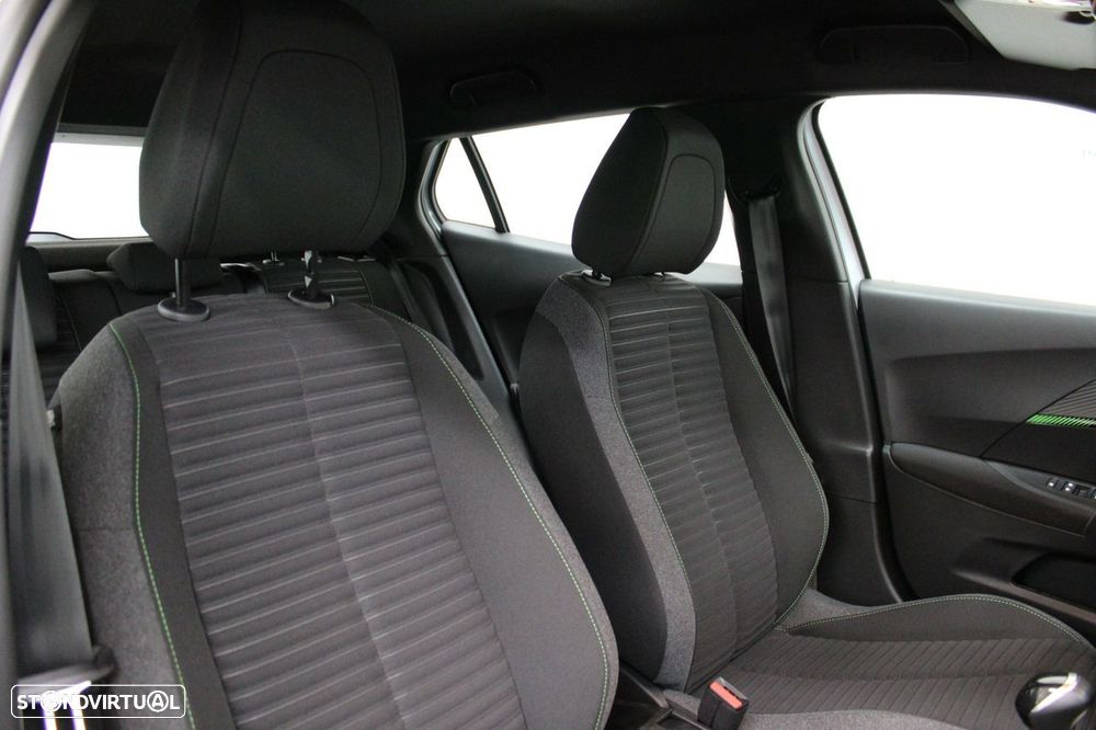 Peugeot 2008 1.2 PureTech Style - 16