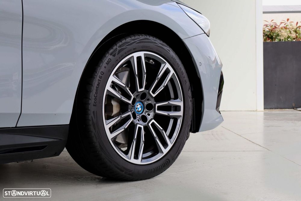 BMW i5 eDrive40 Pack Desportivo M - 17