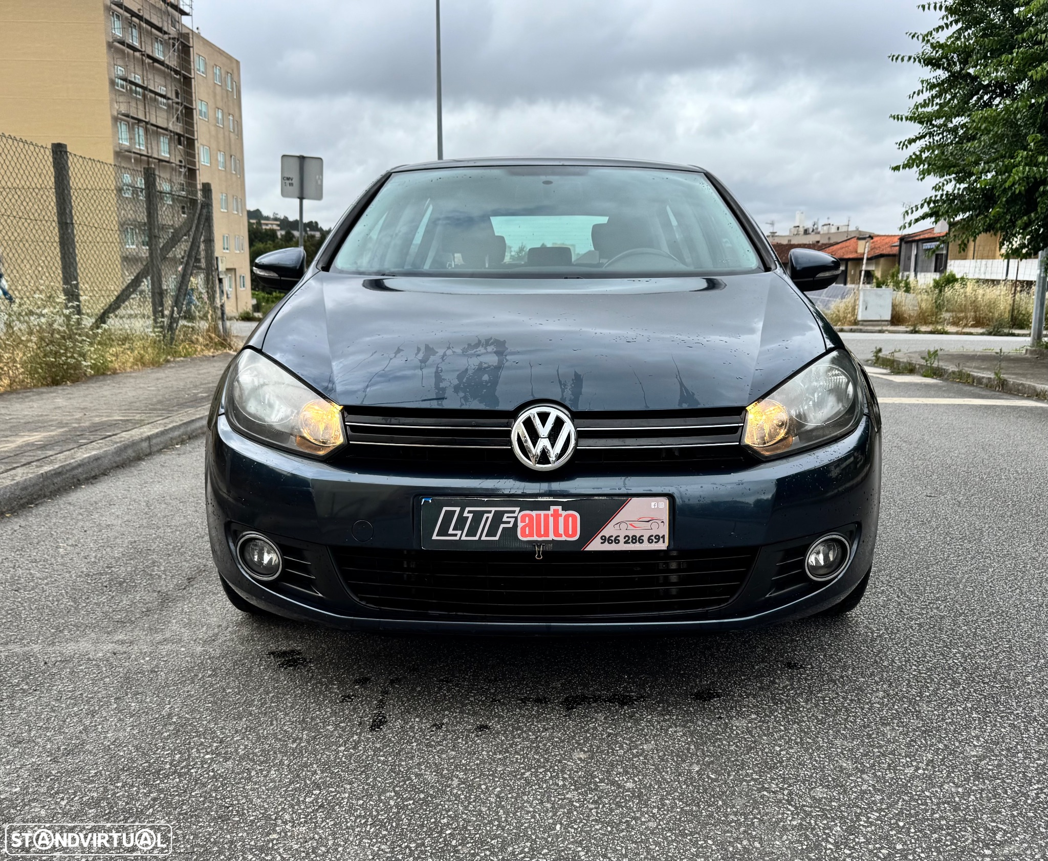VW Golf 1.6 TDi Highline - 5