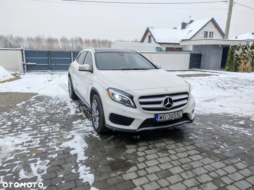 Mercedes-Benz GLA 250 4Matic 7G-DCT AMG Line - 9