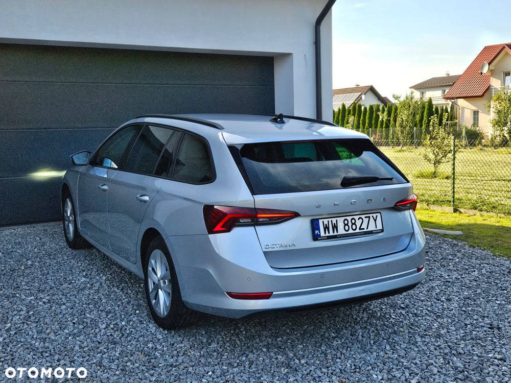Skoda Octavia 2.0 TDI Ambition DSG - 29