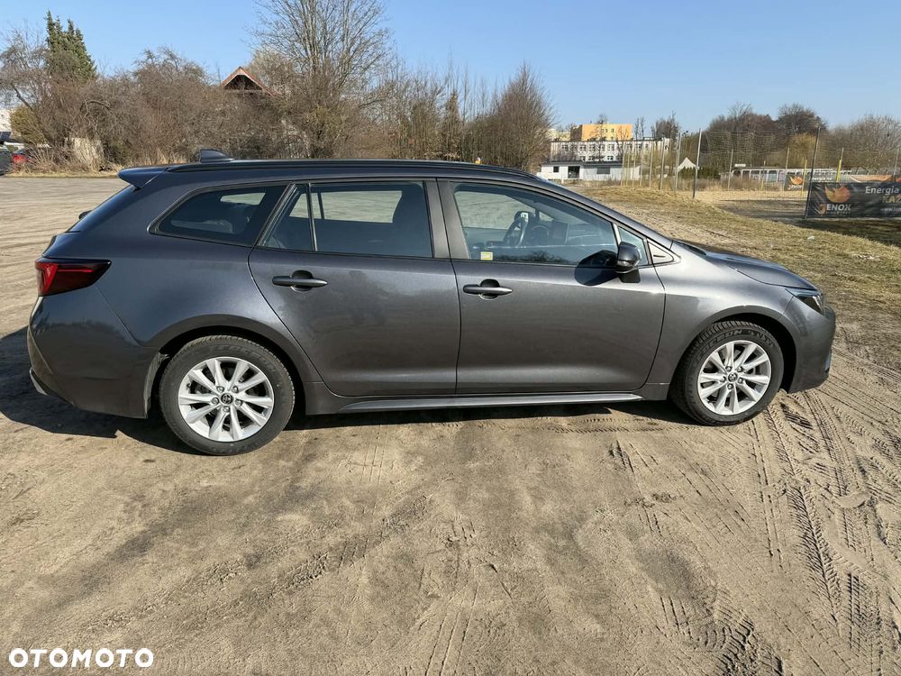 Toyota Corolla - 5