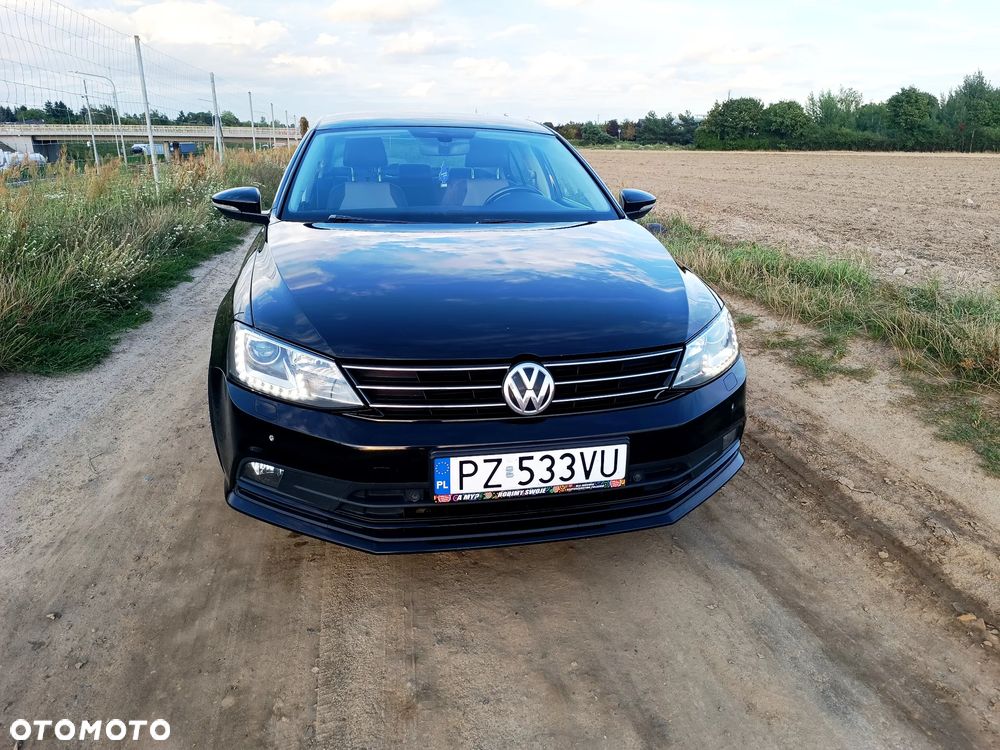 Volkswagen Jetta 2.0 TDI DPF BMT Highline - 3