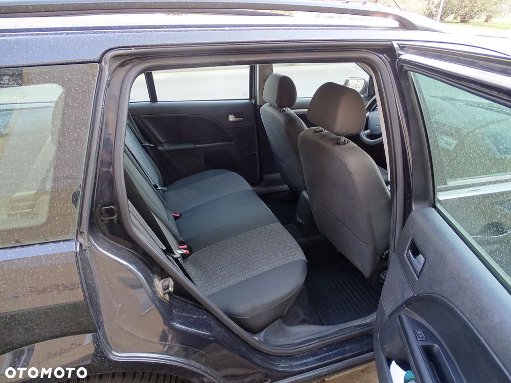 Ford Mondeo - 14