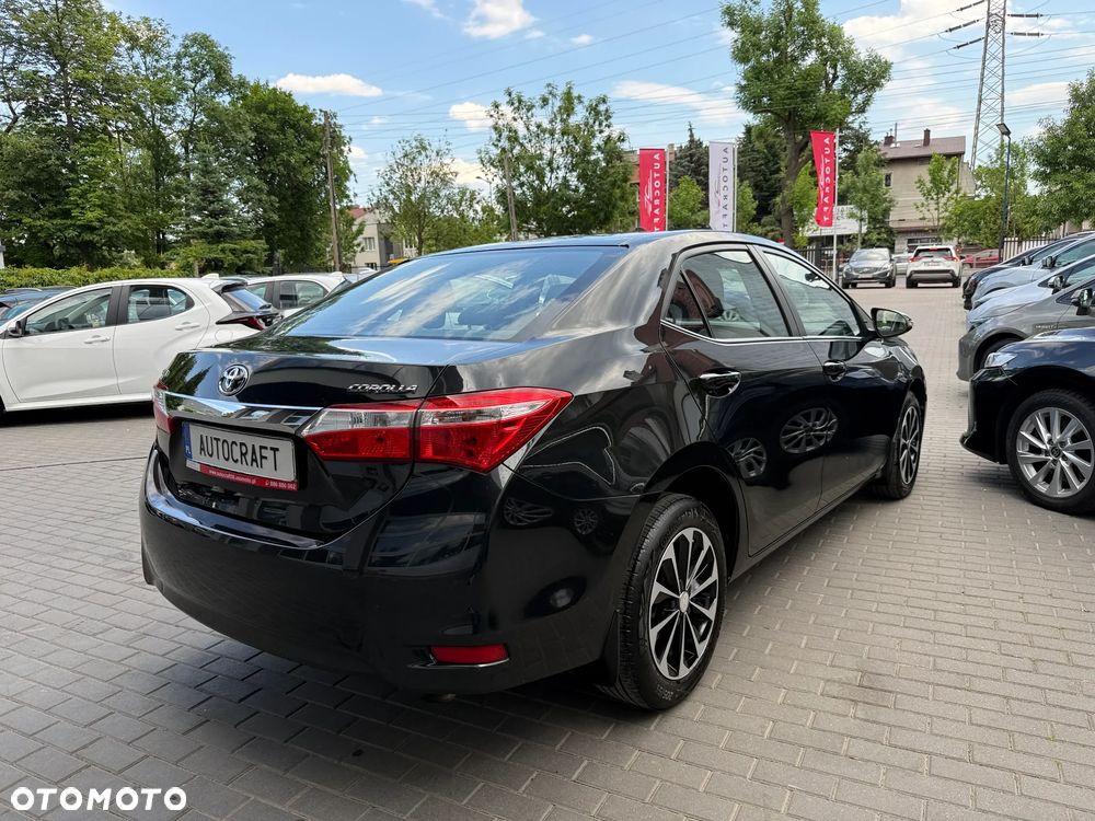 Toyota Corolla 1.6 Premium - 28