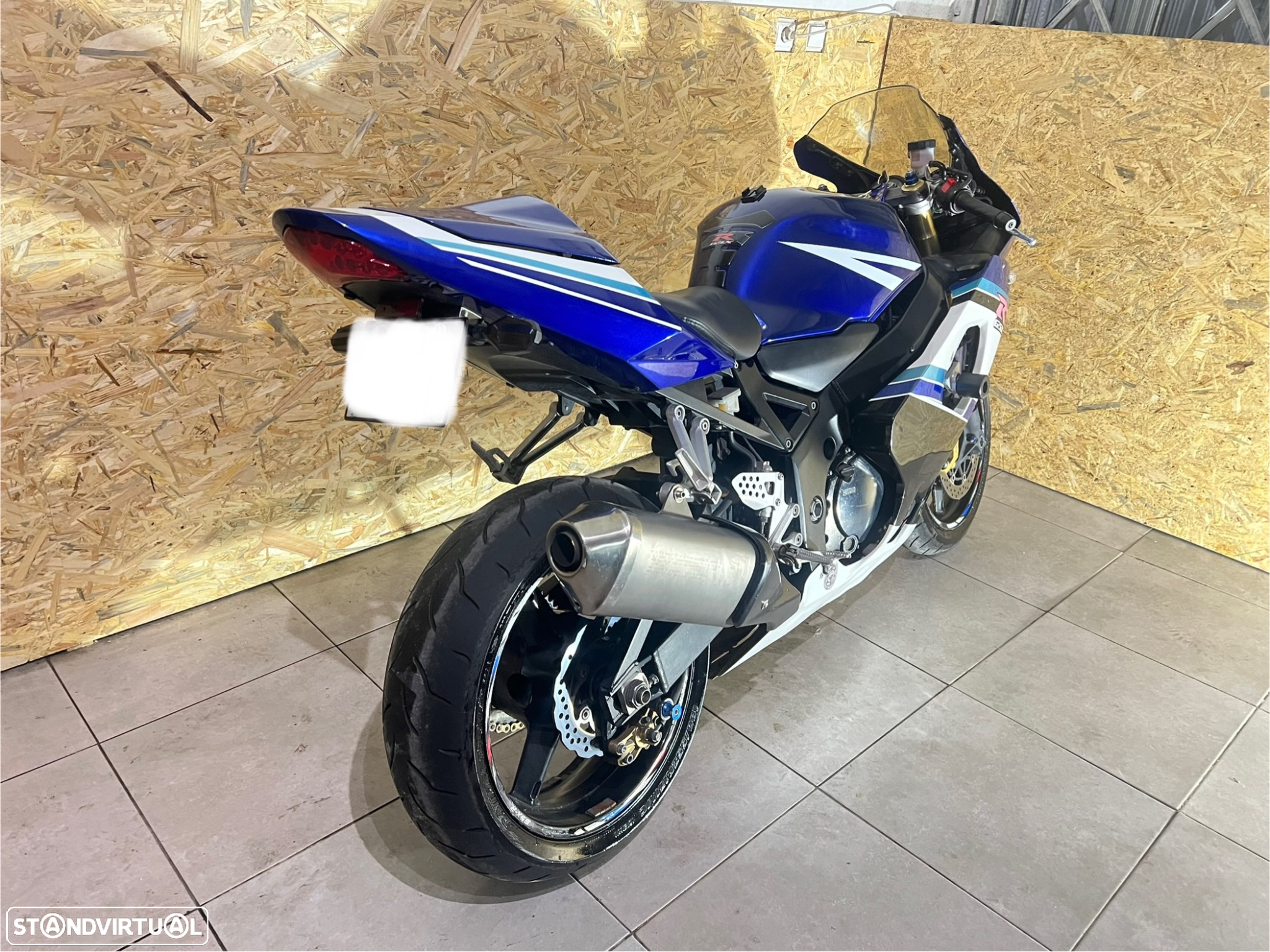 Suzuki GSX-R - 7