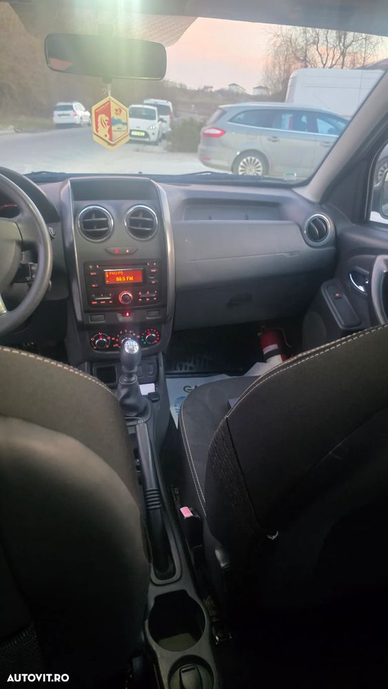 Dacia Duster 1.2 TCe 4x2 Laureate - 18