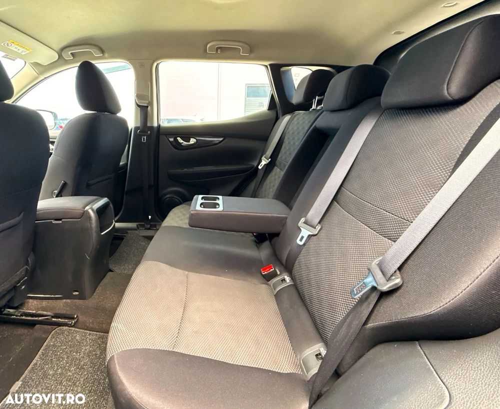 Nissan Qashqai 1.2 DIG-T Xtronic N-Connecta - 22