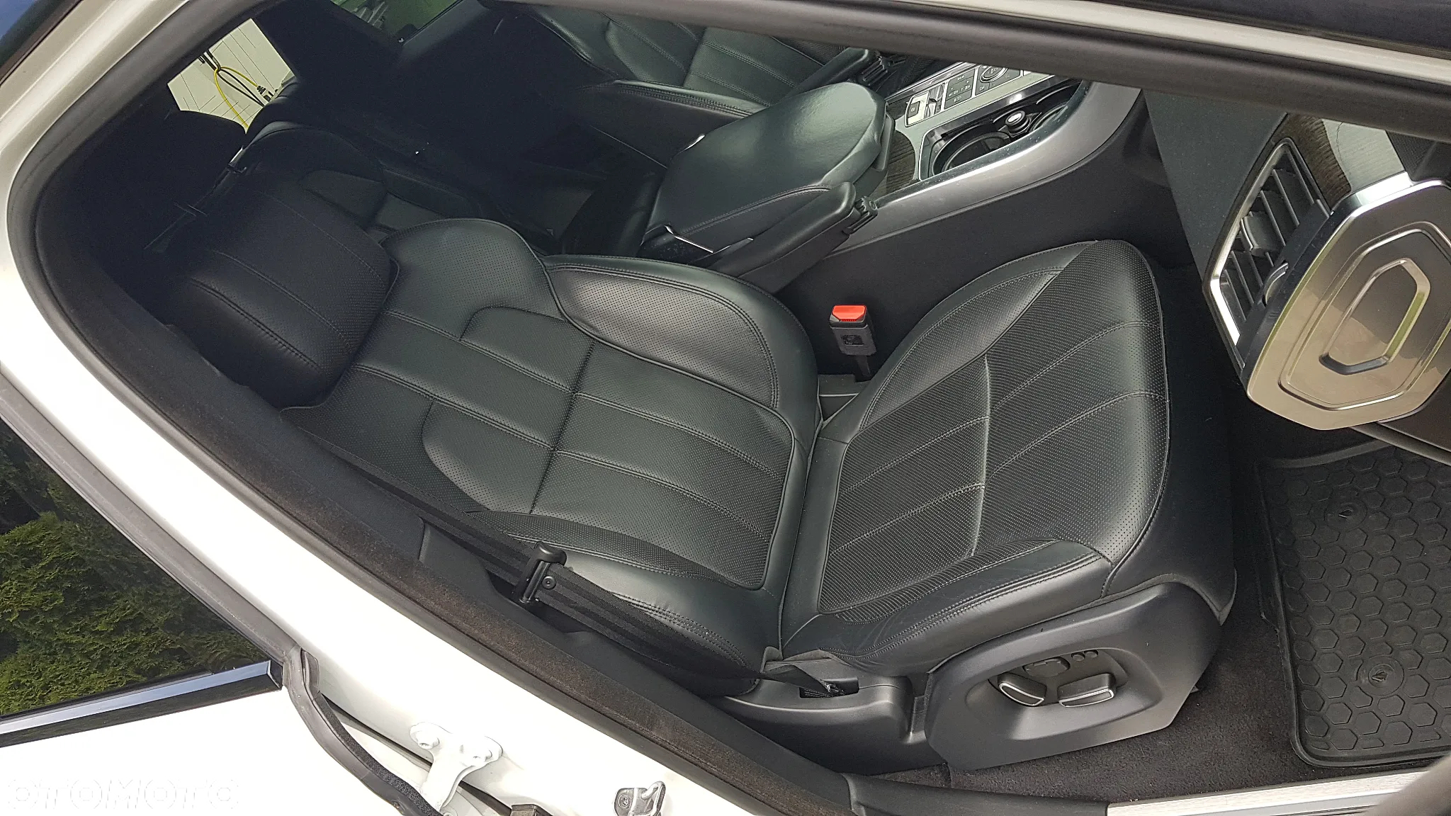 Land Rover Range Rover Sport - 19