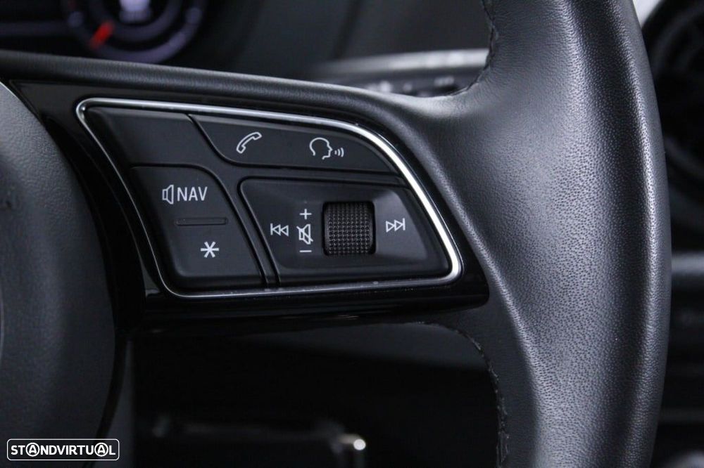 Audi Q2 30 TFSI Advanced - 25