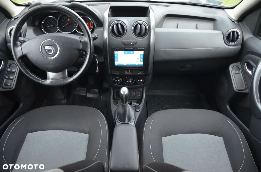 Dacia Duster 1.6 SCe Urban Explorer S&S - 18