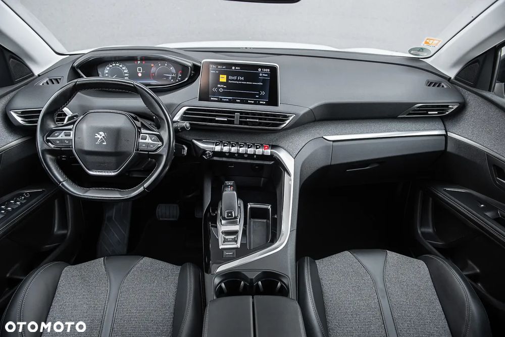 Peugeot 5008 1.5 BlueHDi Allure S&S EAT8 - 5