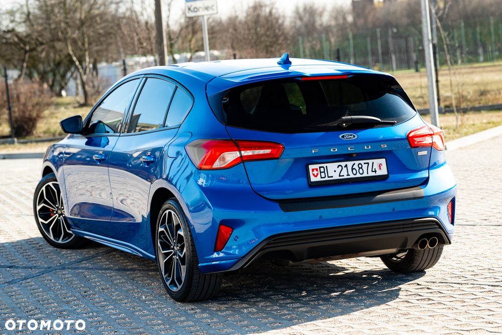 Ford Focus 1.0 EcoBoost Start-Stopp-System ST-LINE - 7