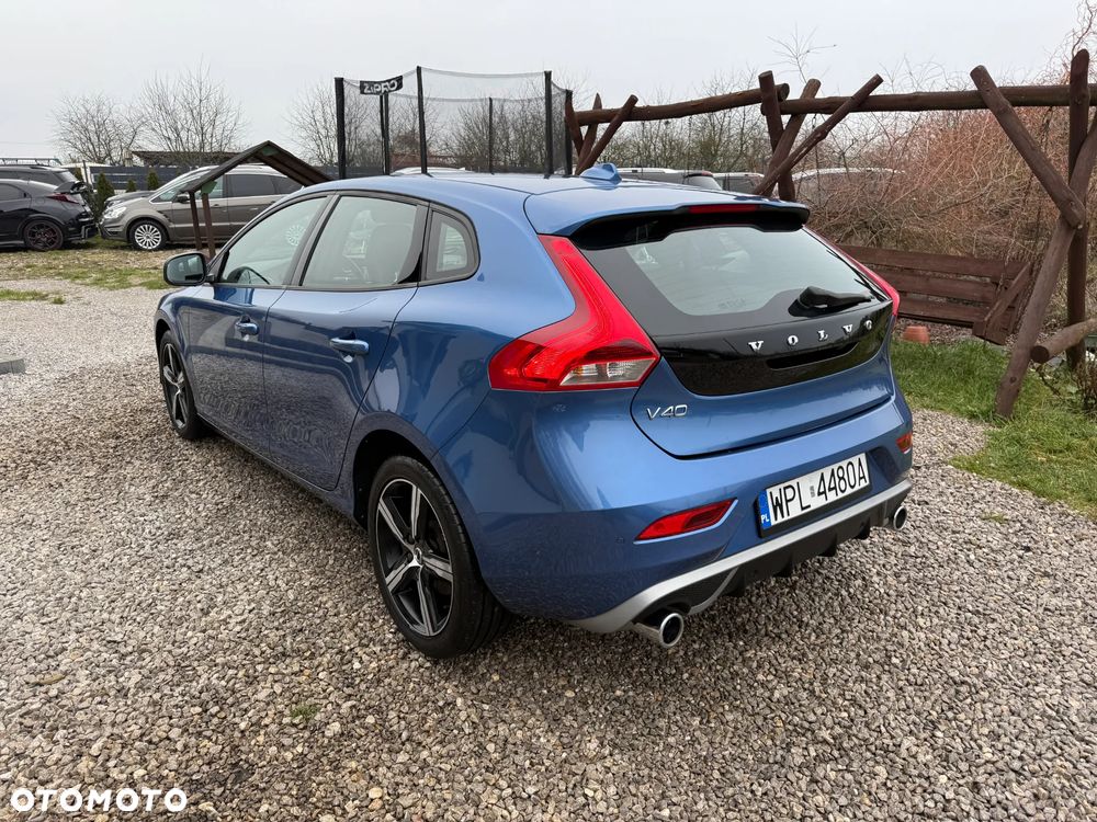 Volvo V40 D2 RDesign - 12