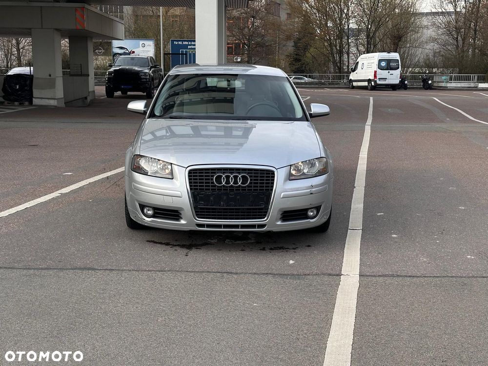 Audi A3 3-drzwiowe 1.6 Ambition - 1