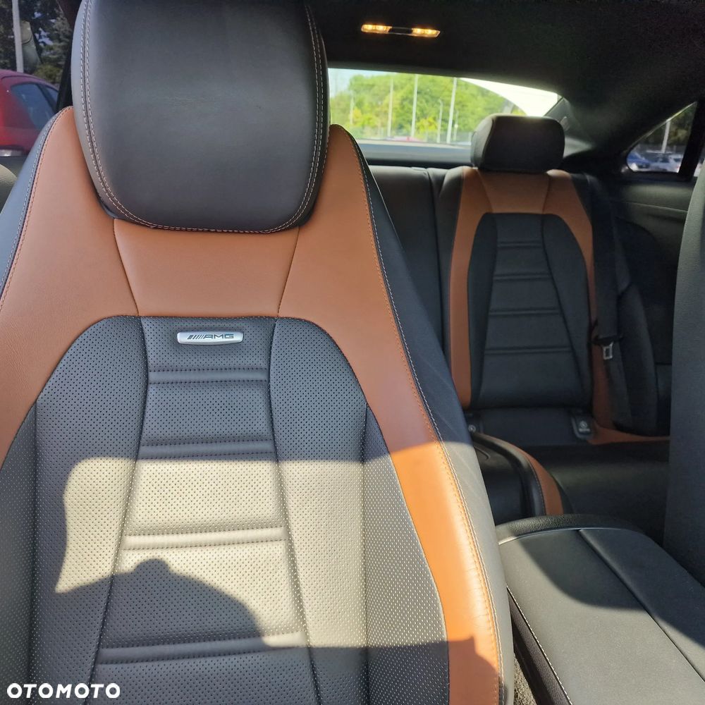 Mercedes-Benz Klasa E AMG 53 4Matic AMG Speedshift 9G-TRONIC - 12