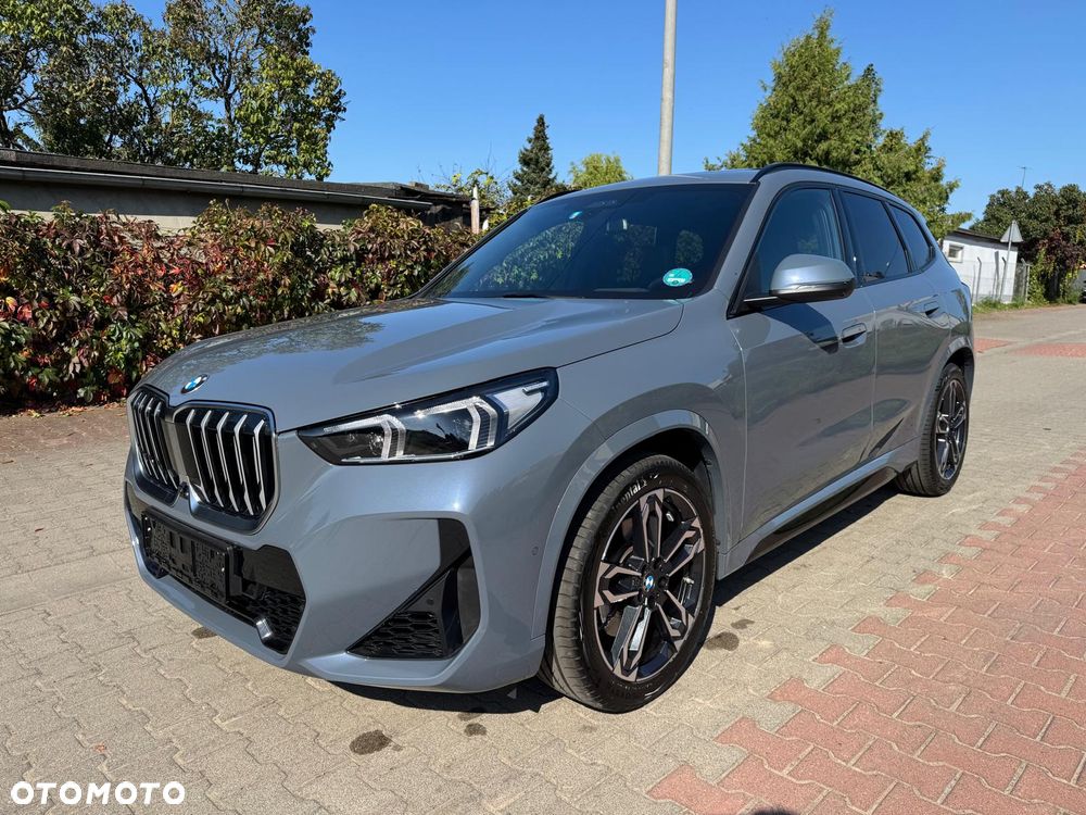 BMW X1 xDrive23i mHEV M Sport - 1