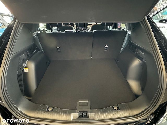 Ford Kuga 2.5 FHEV FWD ST-Line X - 19