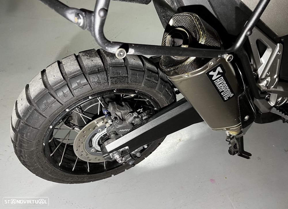 Honda X-ADV - 16