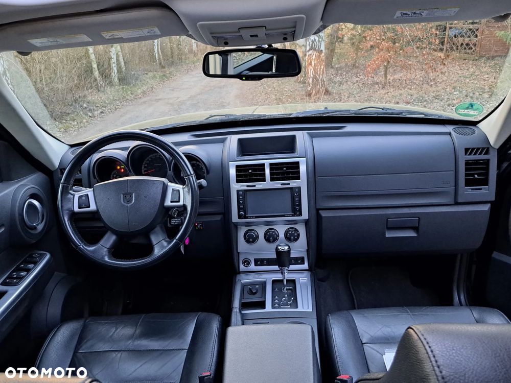 Dodge Nitro 4.0 V6 RT - 5