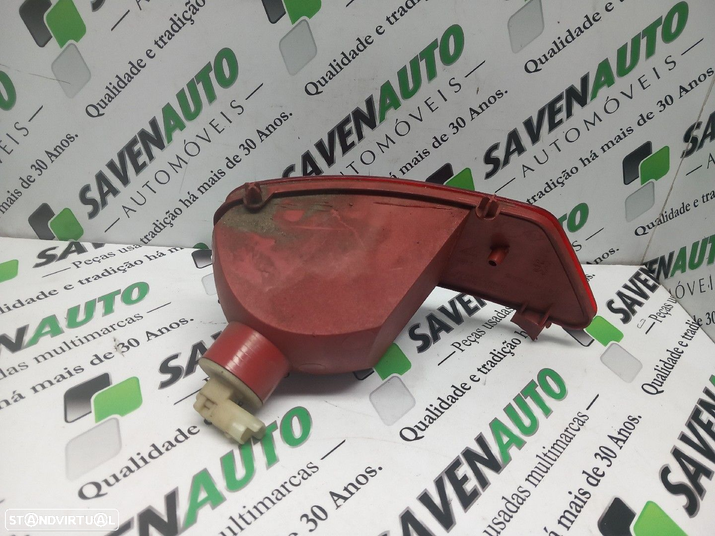 Farolim Nevoeiro Traseiro Peugeot 3008 Veículo Multiuso (0U_) - 2