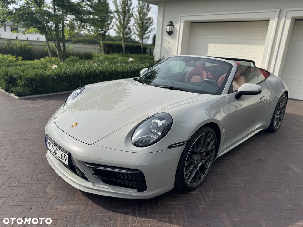 Porsche 911 Carrera 4S - 2