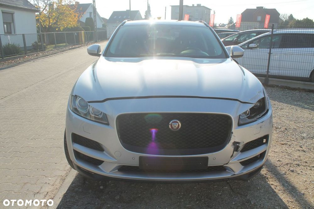 Jaguar F-Pace - 2