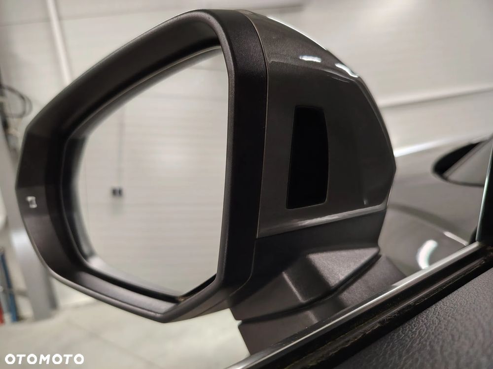 Audi Q3 Sportback 40 TDI quattro S line - 39