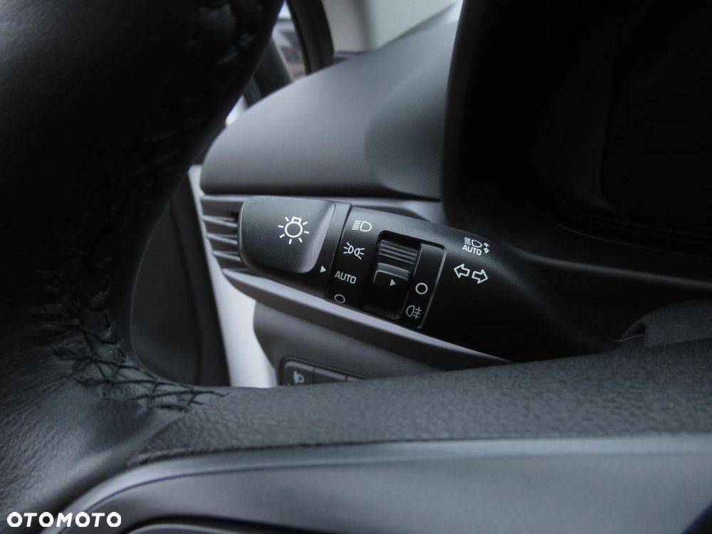 Hyundai i20 1.2 Modern - 13