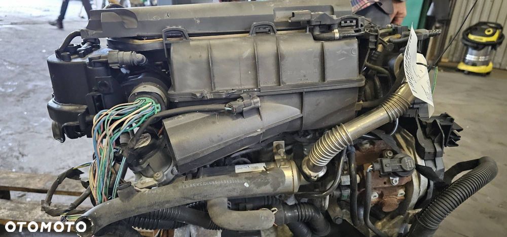 SILNIK KOMPLETNY CITROEN C3 1.4 HDI 8HZ 10FD75 - 5