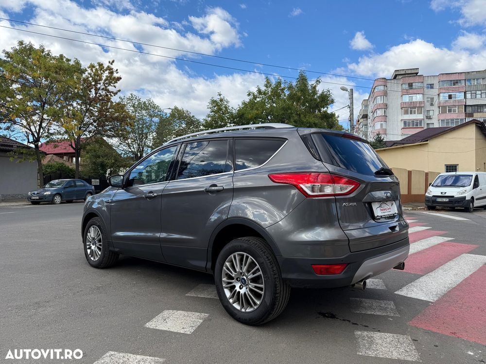 Ford Kuga 2.0 TDCi 2x4 Trend - 4