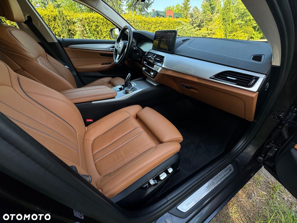 BMW Seria 5 520i mHEV Luxury Line sport - 26