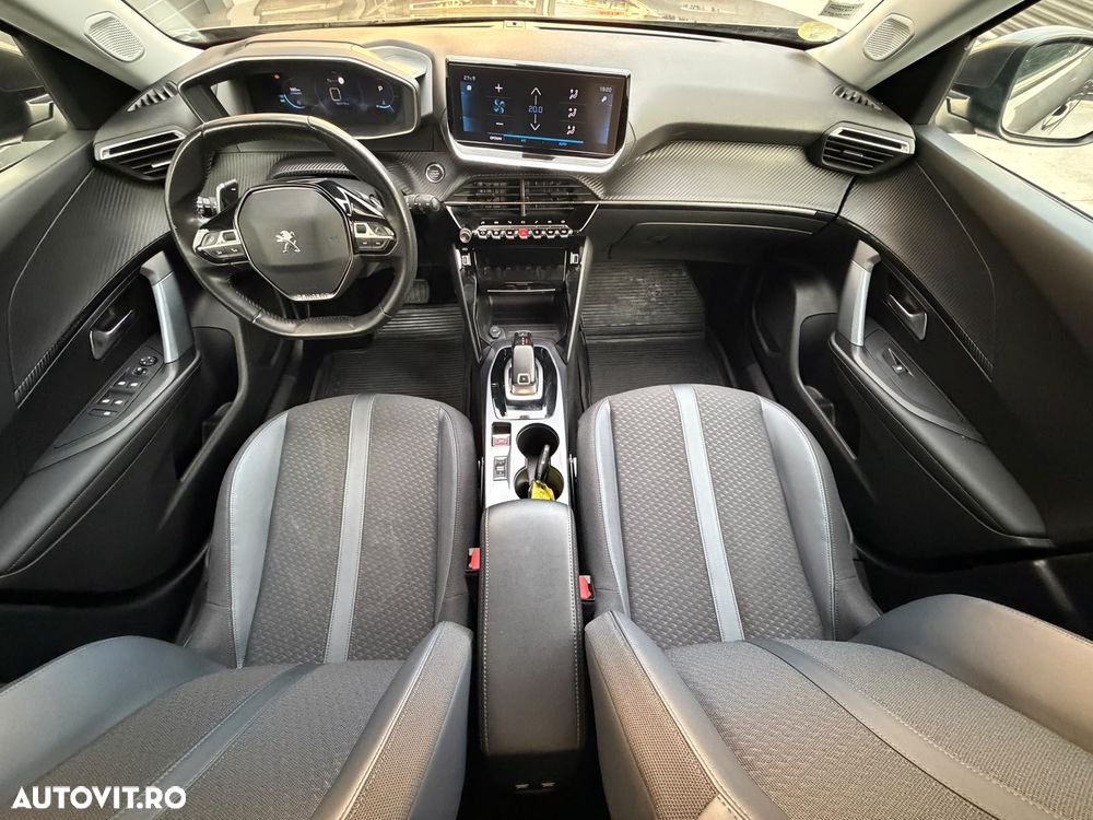 Peugeot 2008 1.5 BlueHDI EAT8 STT Allure Pack - 18